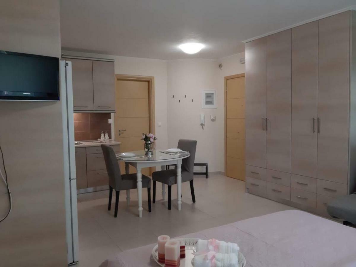 Apartment Perfect Location *